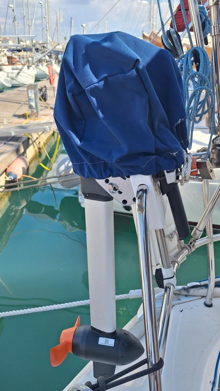 Bavaria 38-3 neuwertig ausger&uuml;stet