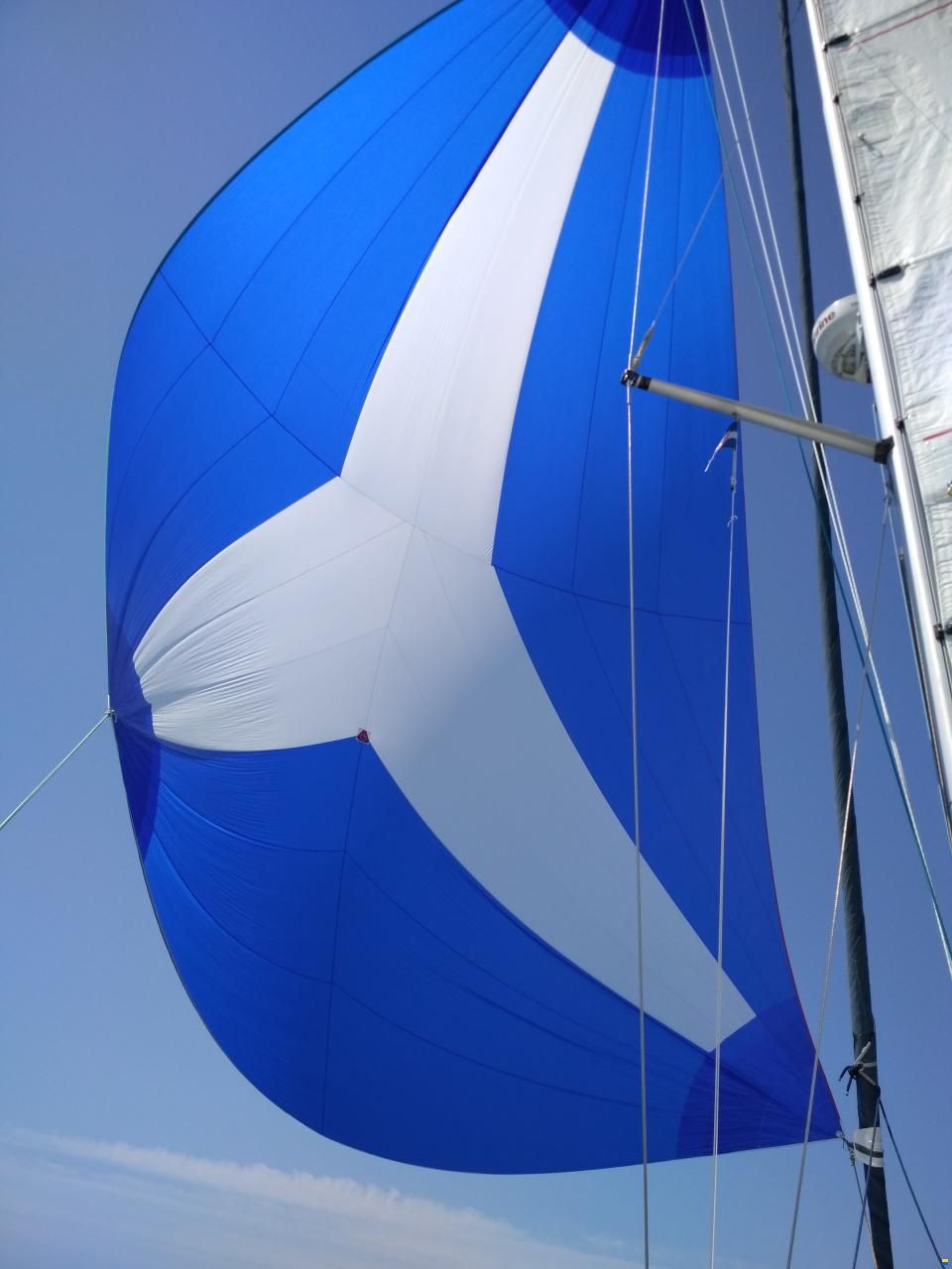 Bavaria 38-3 neuwertig ausger&uuml;stet