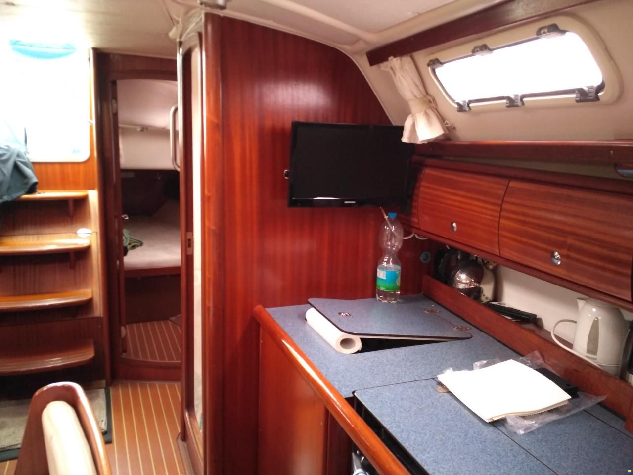 Bavaria 38-3 neuwertig ausger&uuml;stet