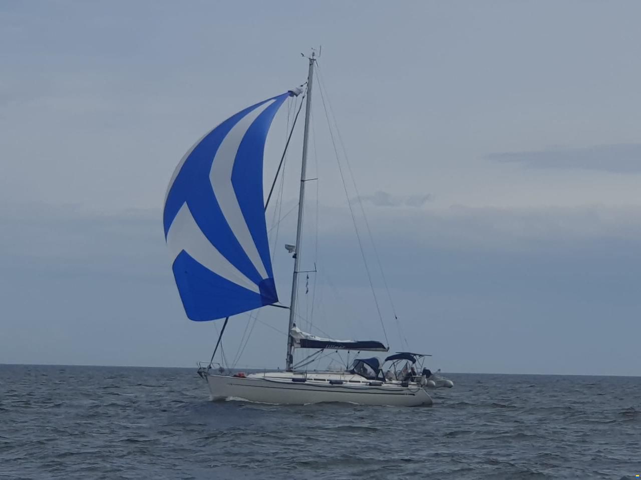 Bavaria 38-3 neuwertig ausger&uuml;stet