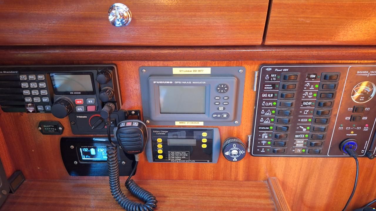 Bavaria 38-3 neuwertig ausger&uuml;stet