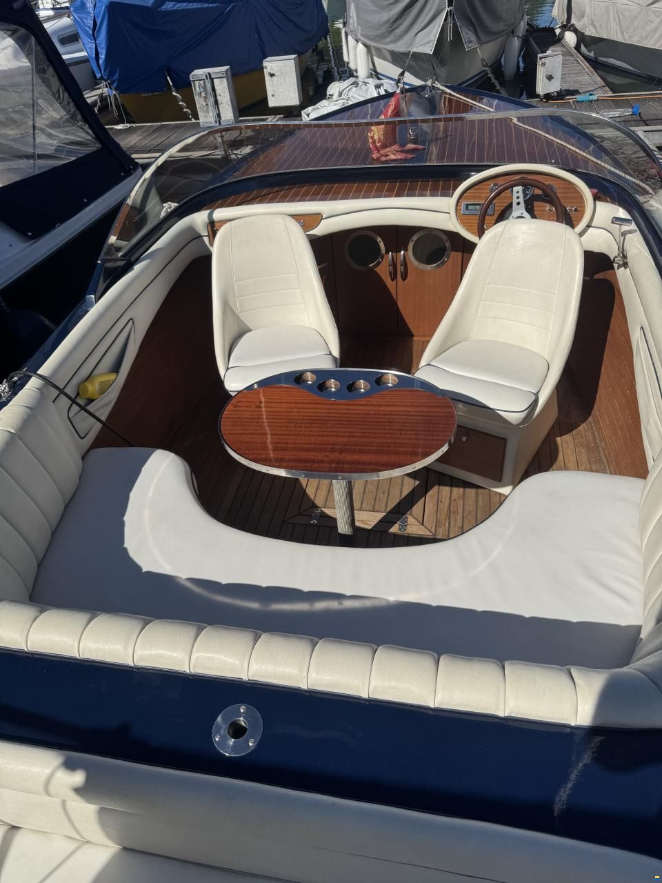 Frauscher 750 St.Tropez Liegeplatz Starnberger See