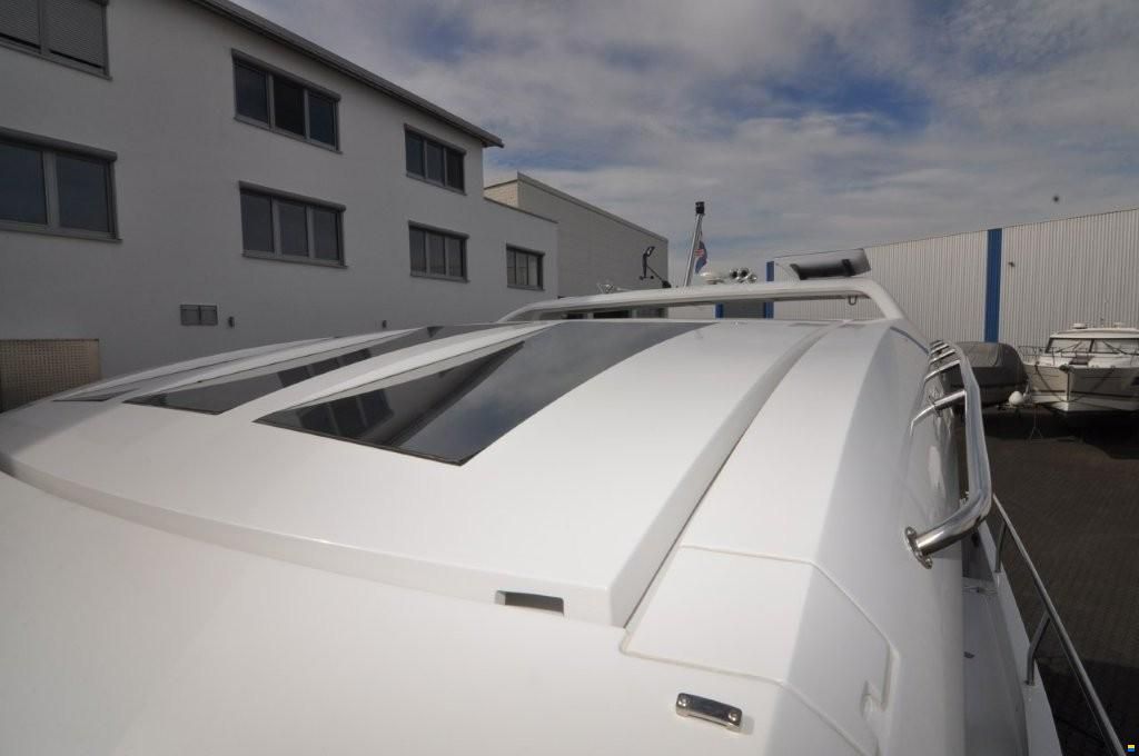 Sealine C430