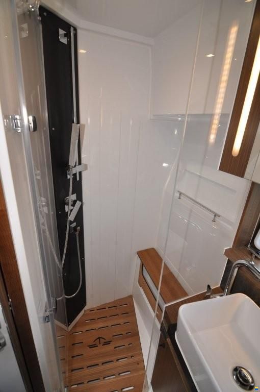 Sealine C430