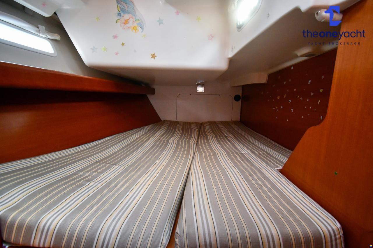 Beneteau Oceanis Clipper 393