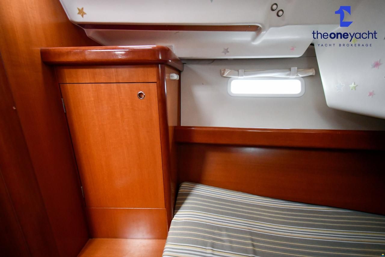 Beneteau Oceanis Clipper 393