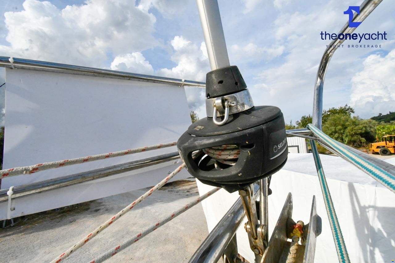 Beneteau Oceanis Clipper 393