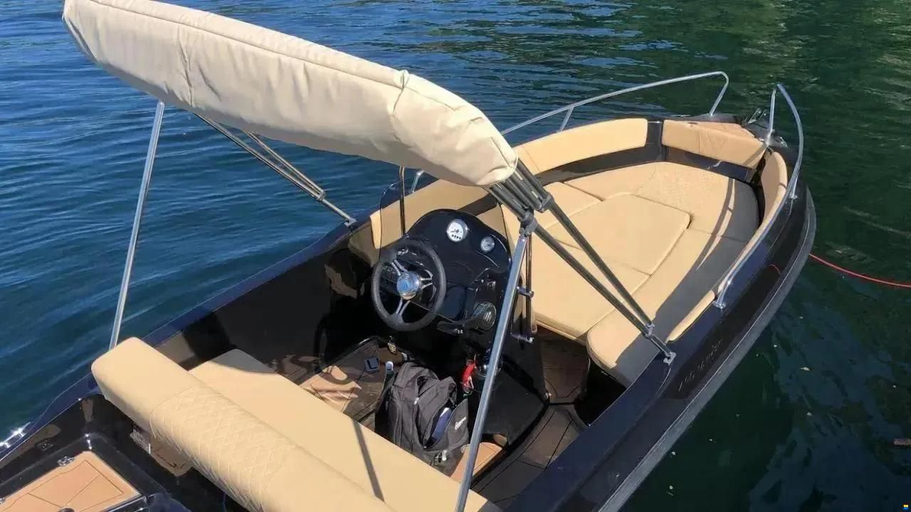 Nireus 490 Konsole