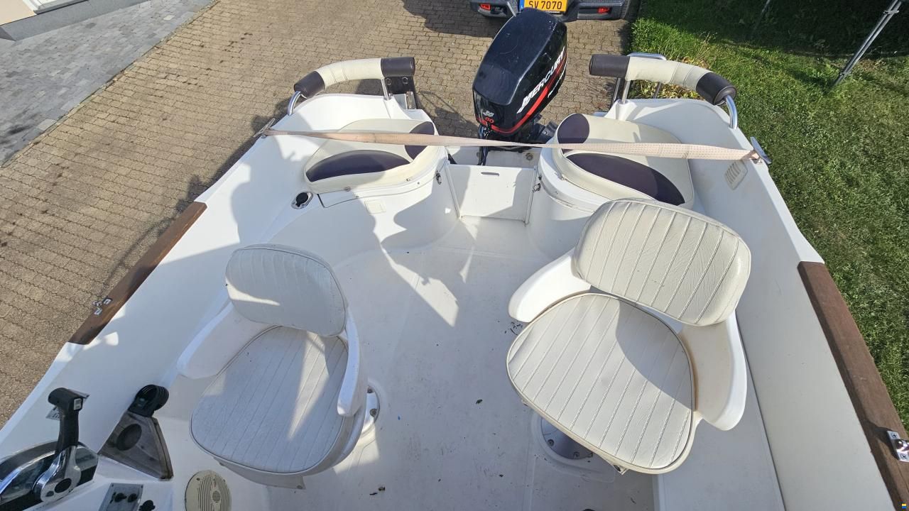 Quicksilver 510 Cabin 60 PS Mercury