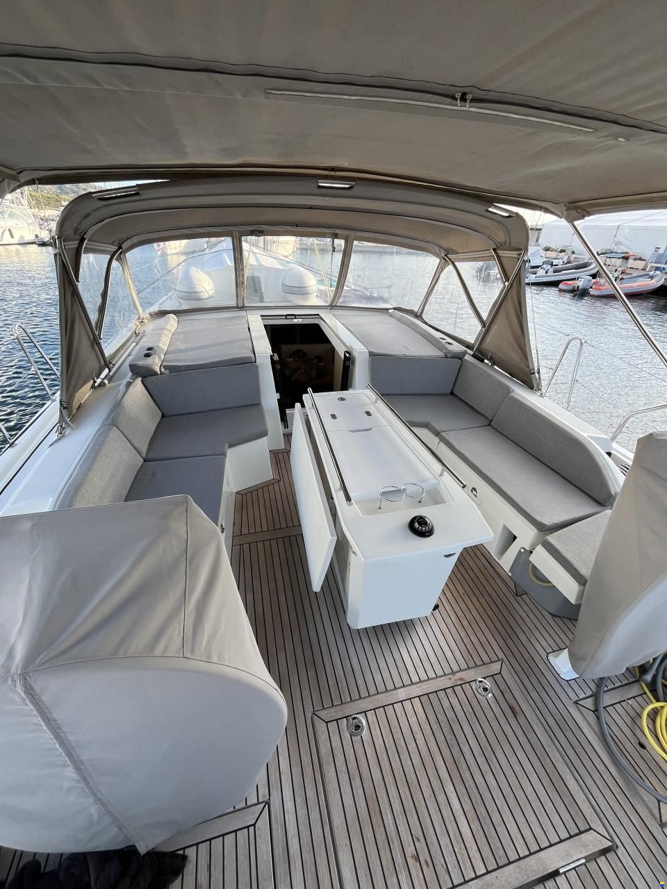 Beneteau Oceanis 46.1