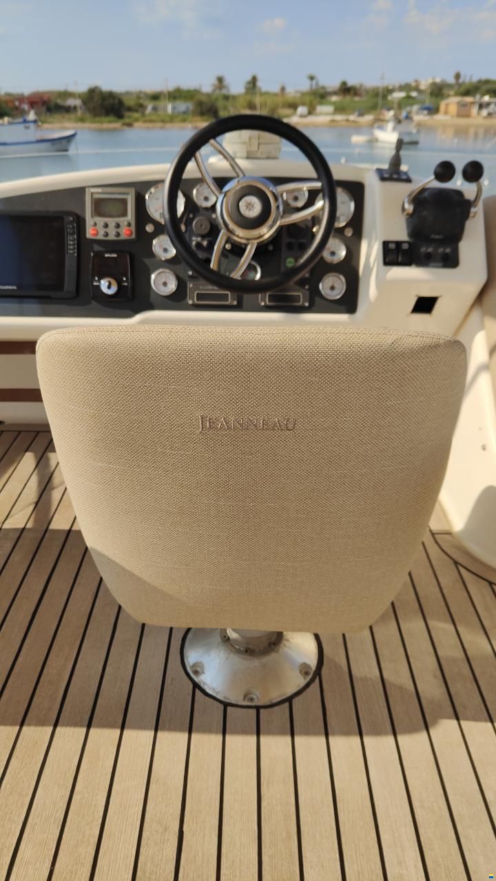 Jeanneau Prestige 36