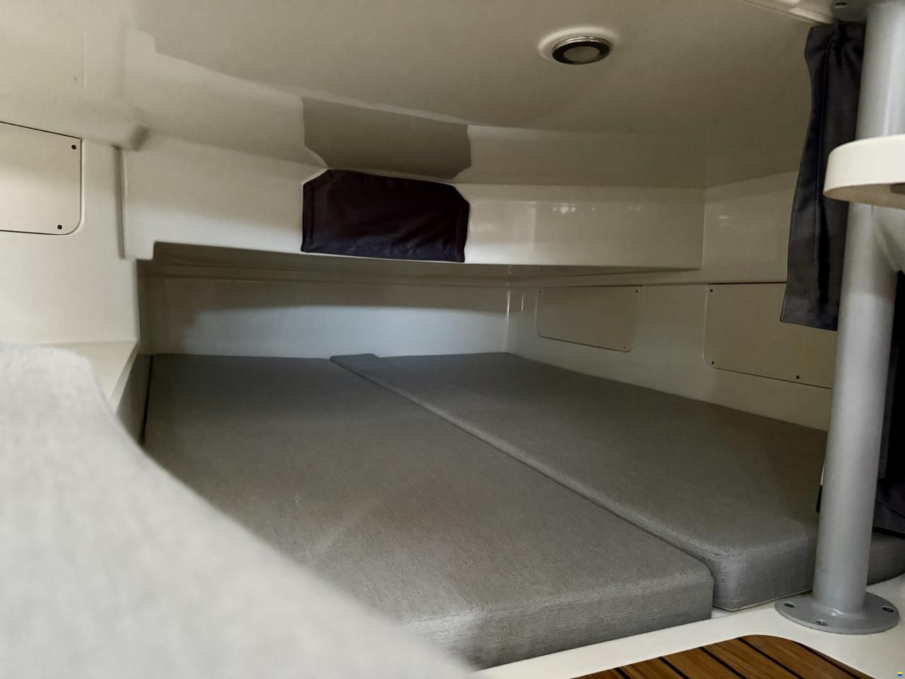 Quicksilver Activ 805 Cruiser
