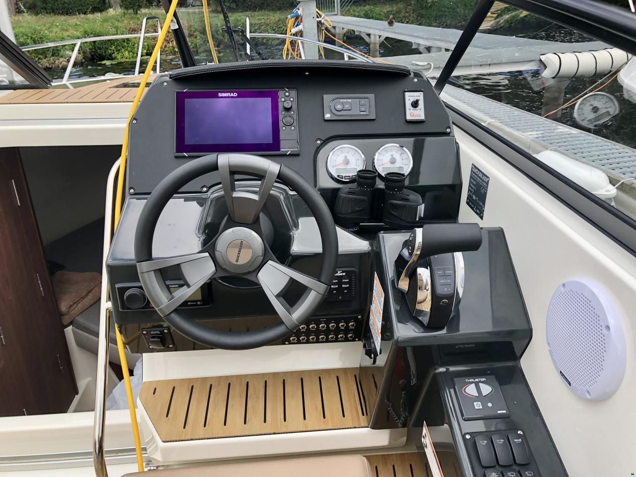 Quicksilver Activ 805 Cruiser