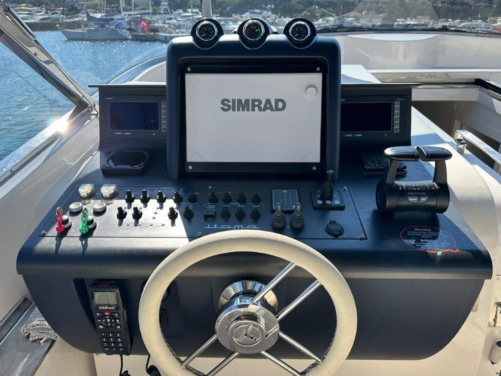 Itama 62