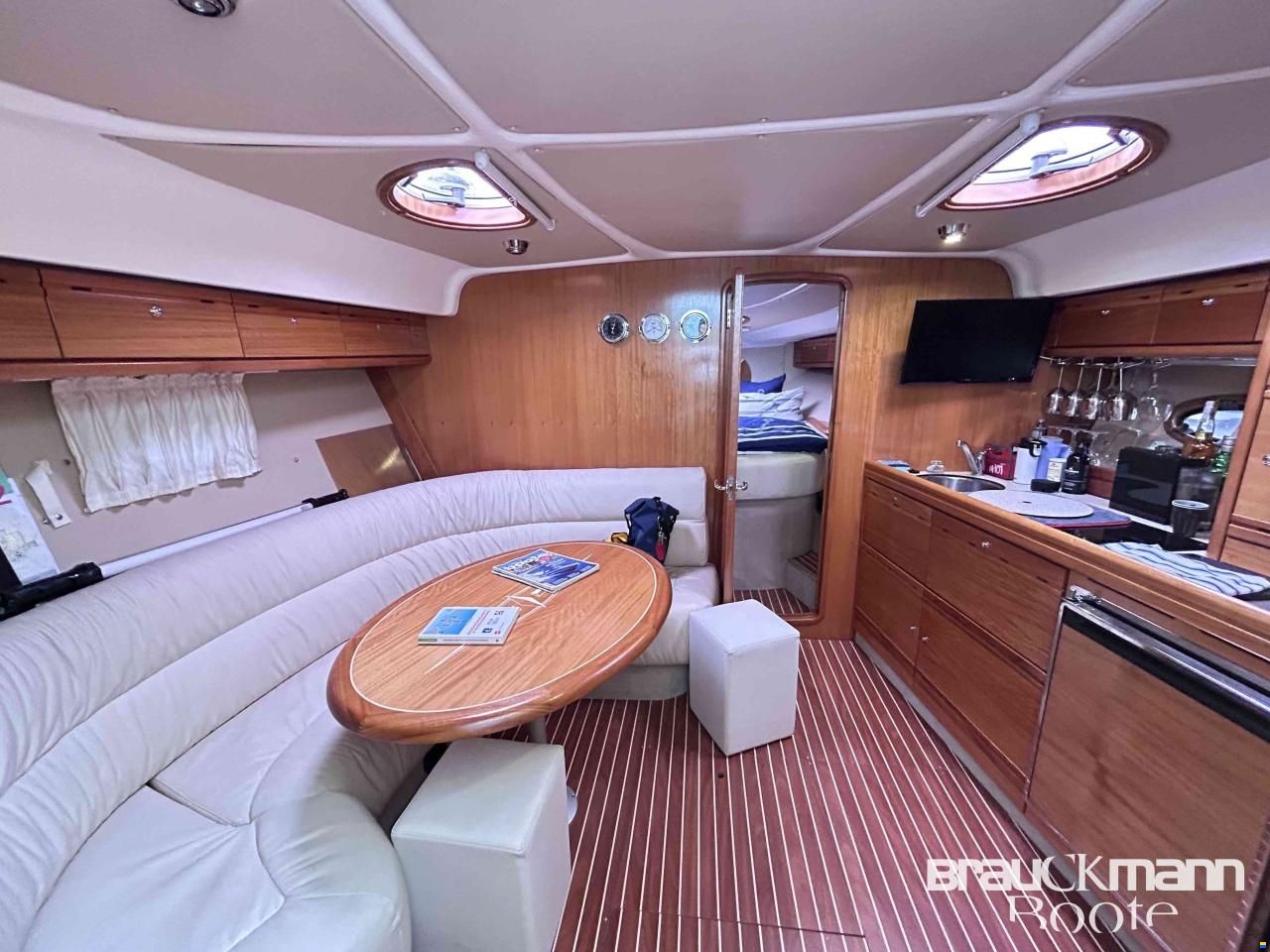 Bavaria Yachtbau GmbH 35 Sport HT