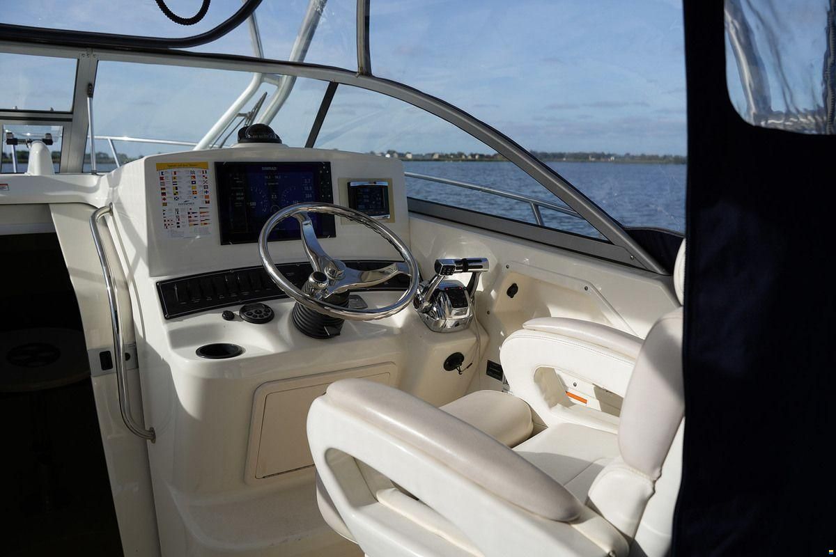 Boston Whaler 285 Conquest