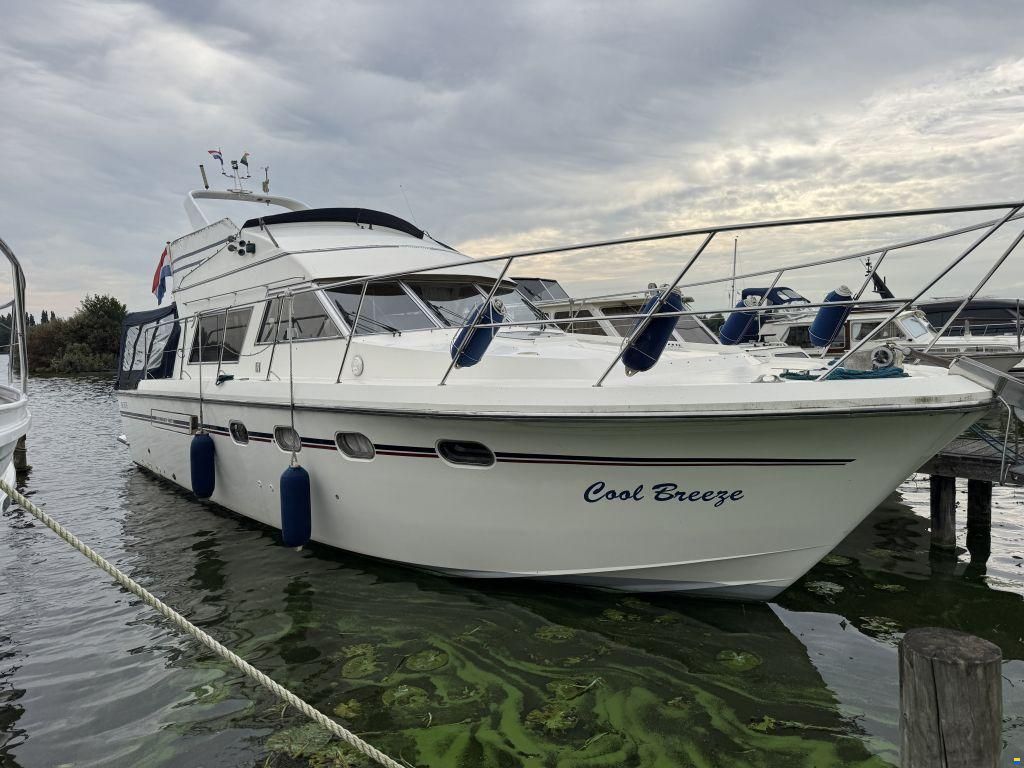 Fairline 40\r