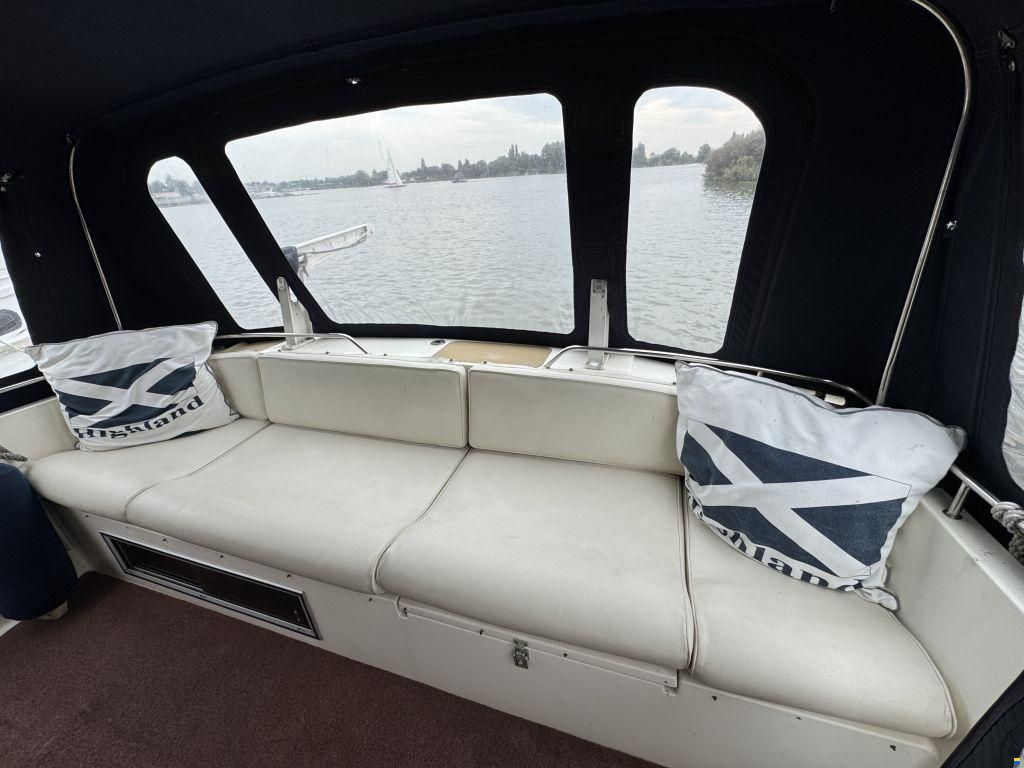 Fairline 40\r