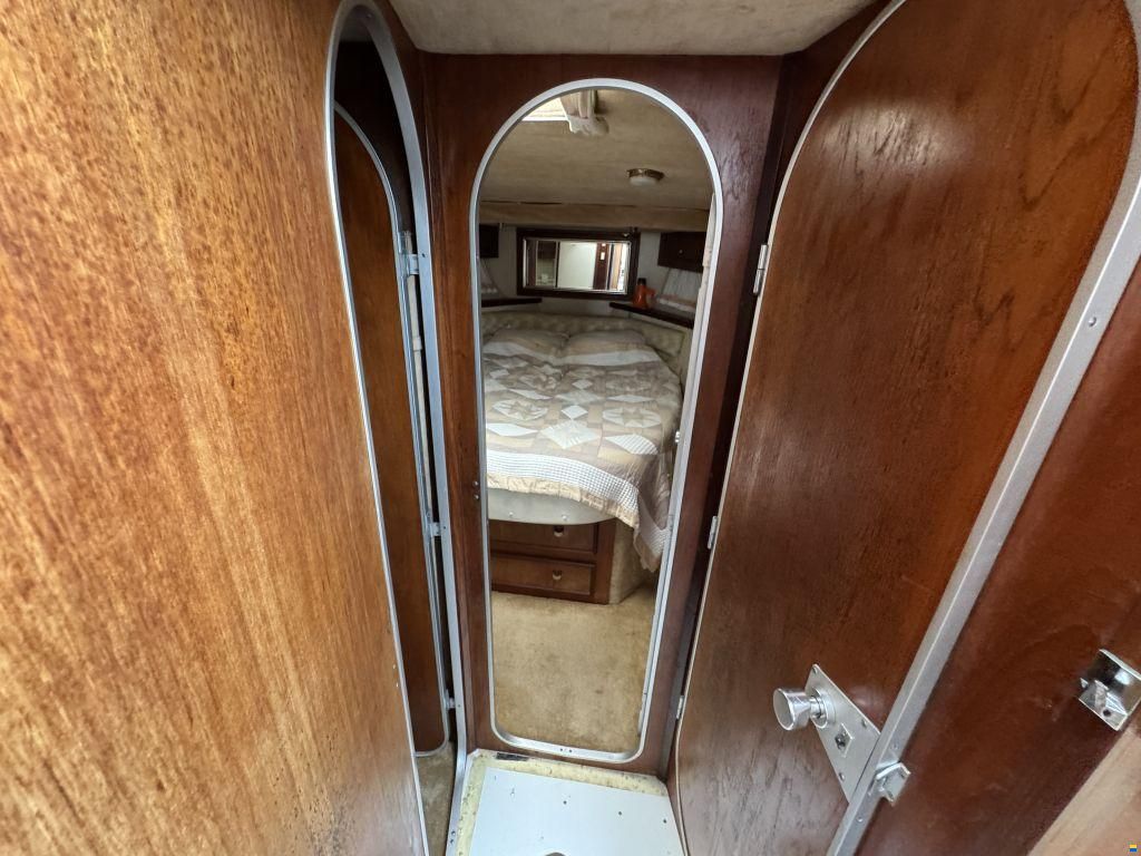 Fairline 40\r