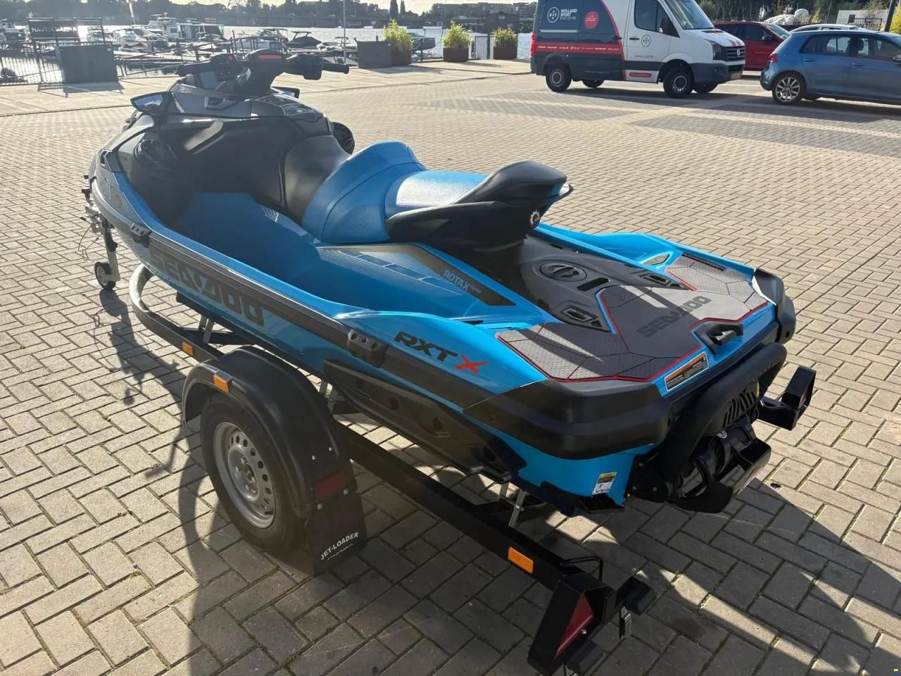 Sea-Doo RXT-X RS 325