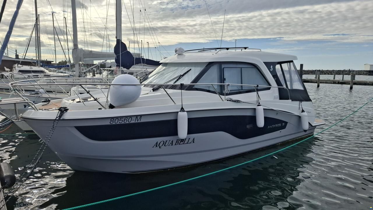 Beneteau Antares 9 V2