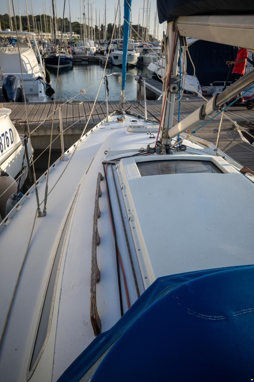 MG Yachts CONTESSA 27