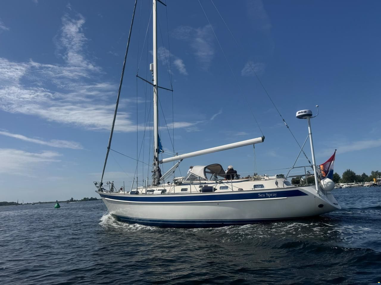 Hallberg-Rassy 42F MKII