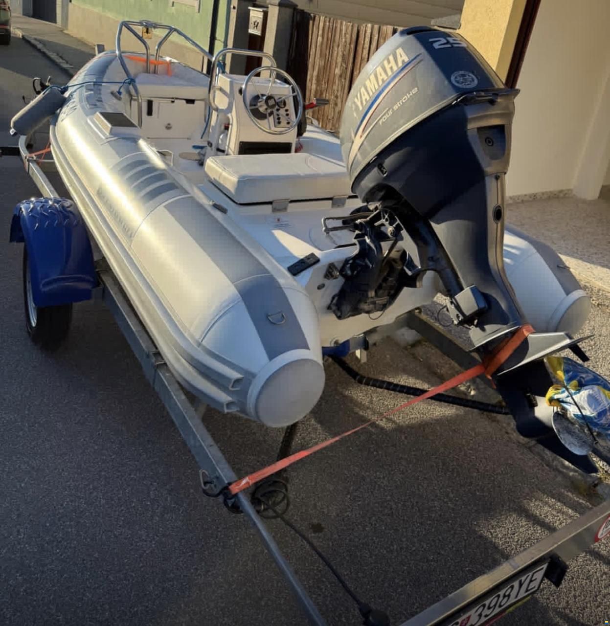 Novurania 335 DL