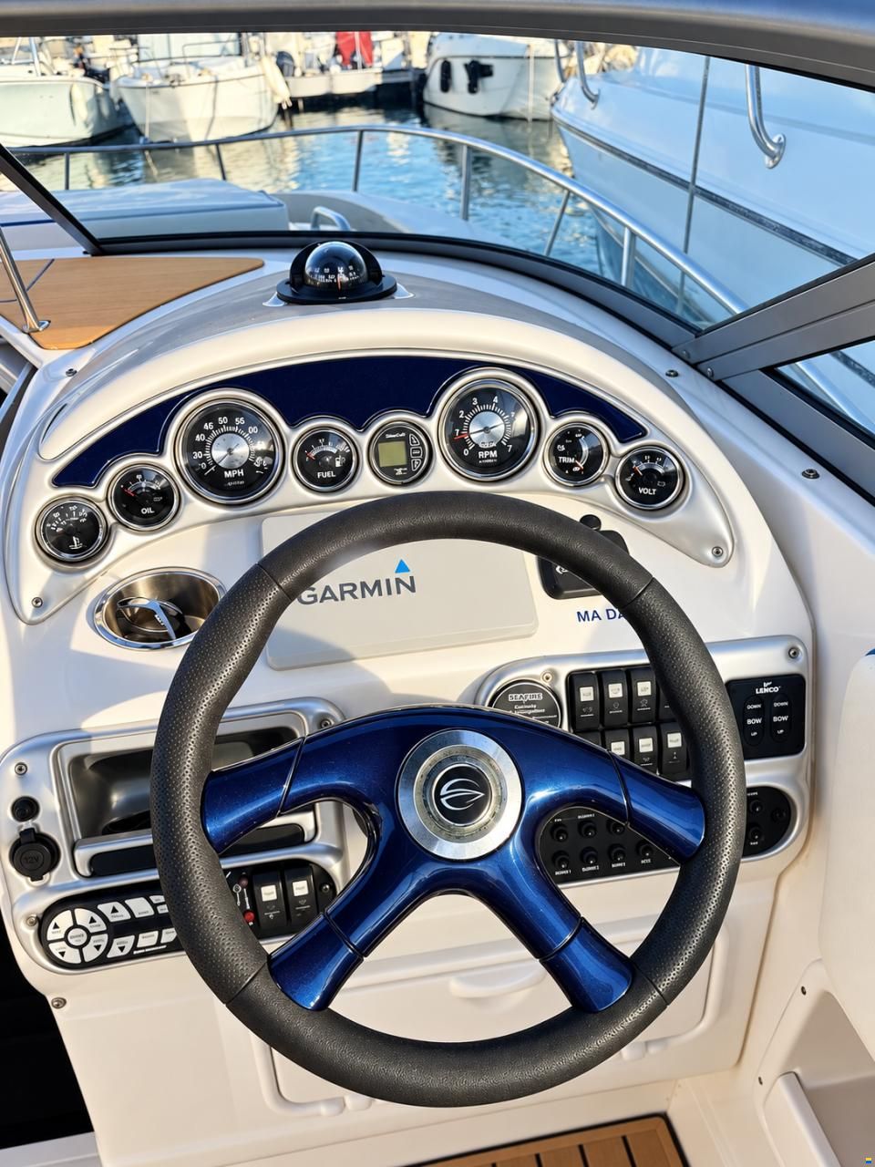 Crownline 275 CCR
