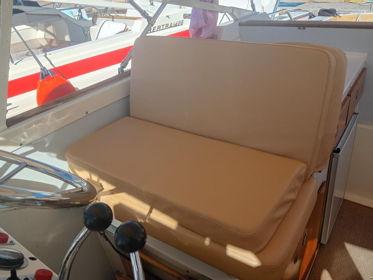 Bertram Moppie 28