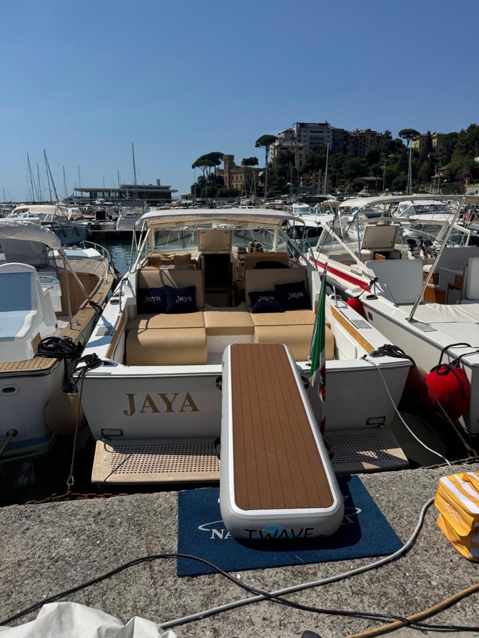 Bertram Moppie 28