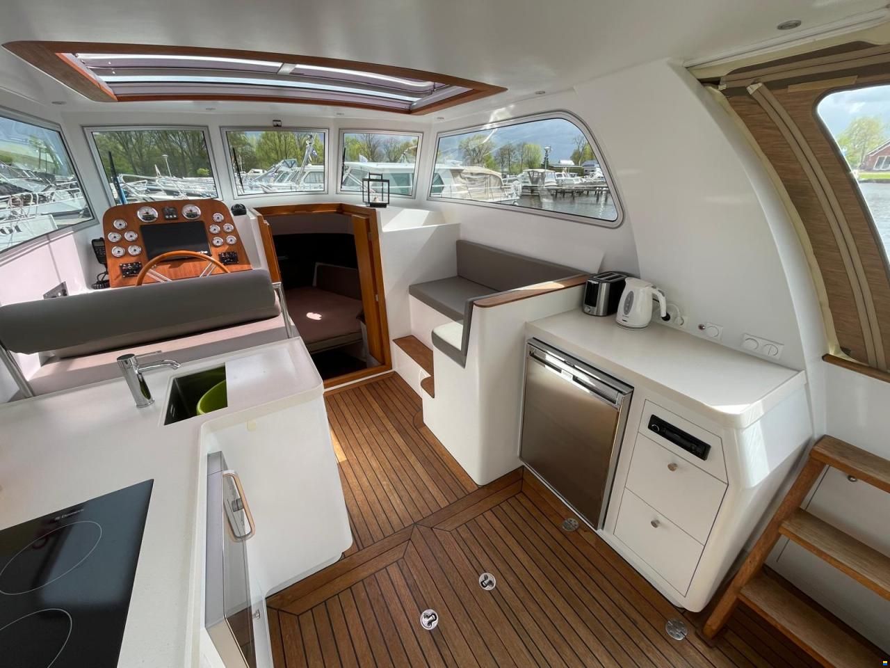 Van der Sluis Nautic Delta Lobster 34 HT