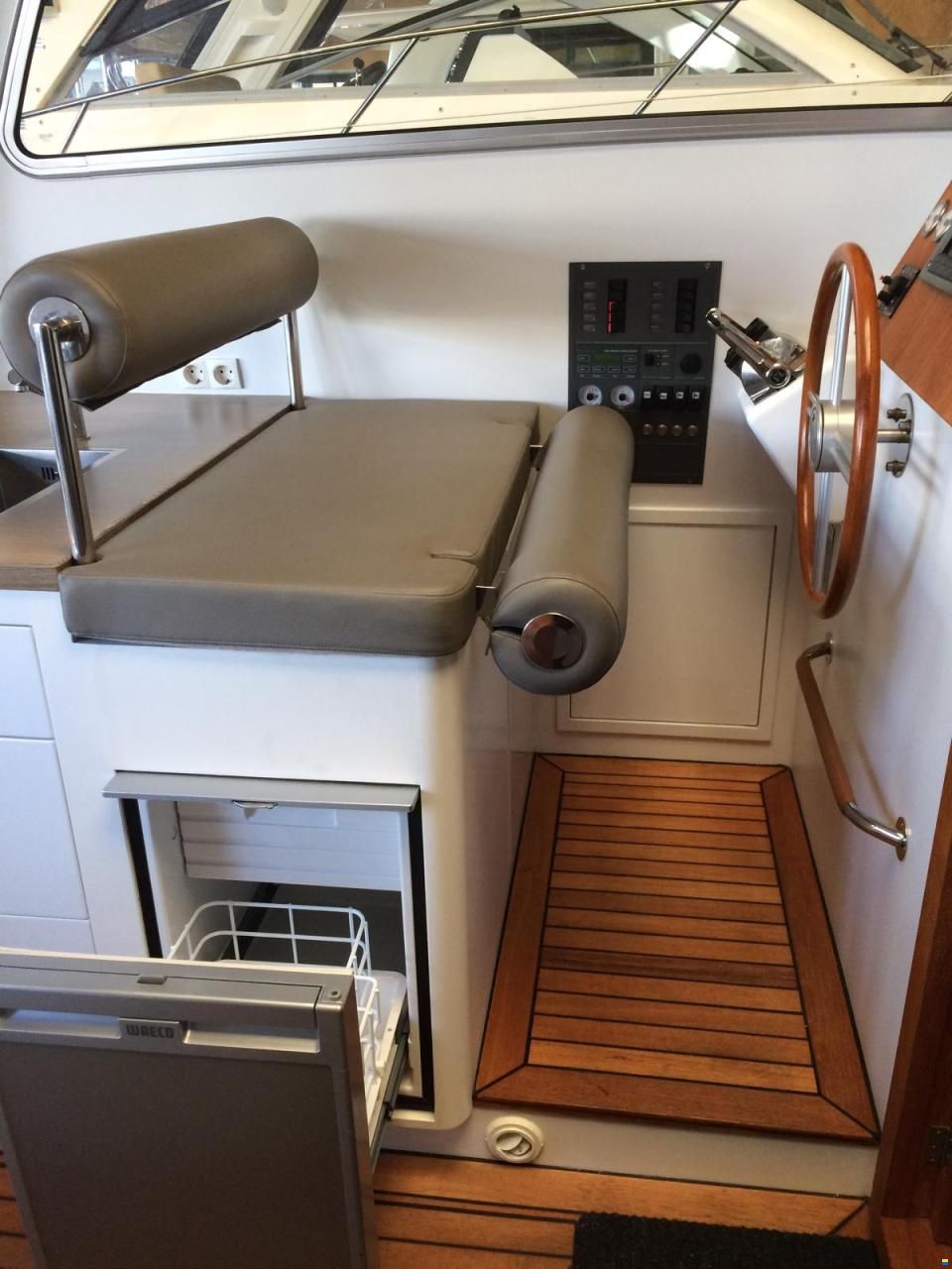 Van der Sluis Nautic Delta Lobster 34 HT