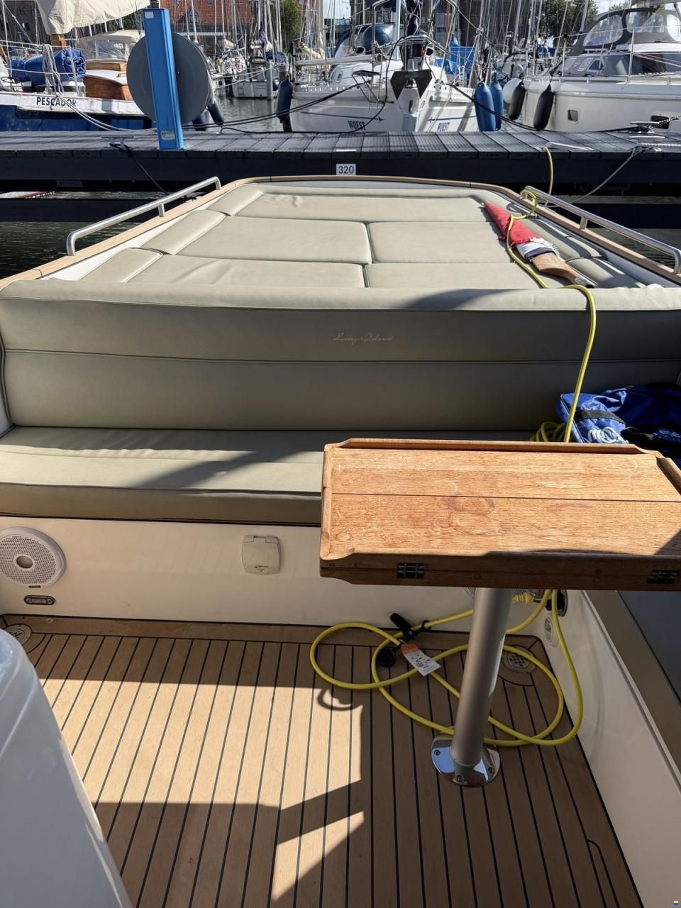 Long Island 33 TS Sun