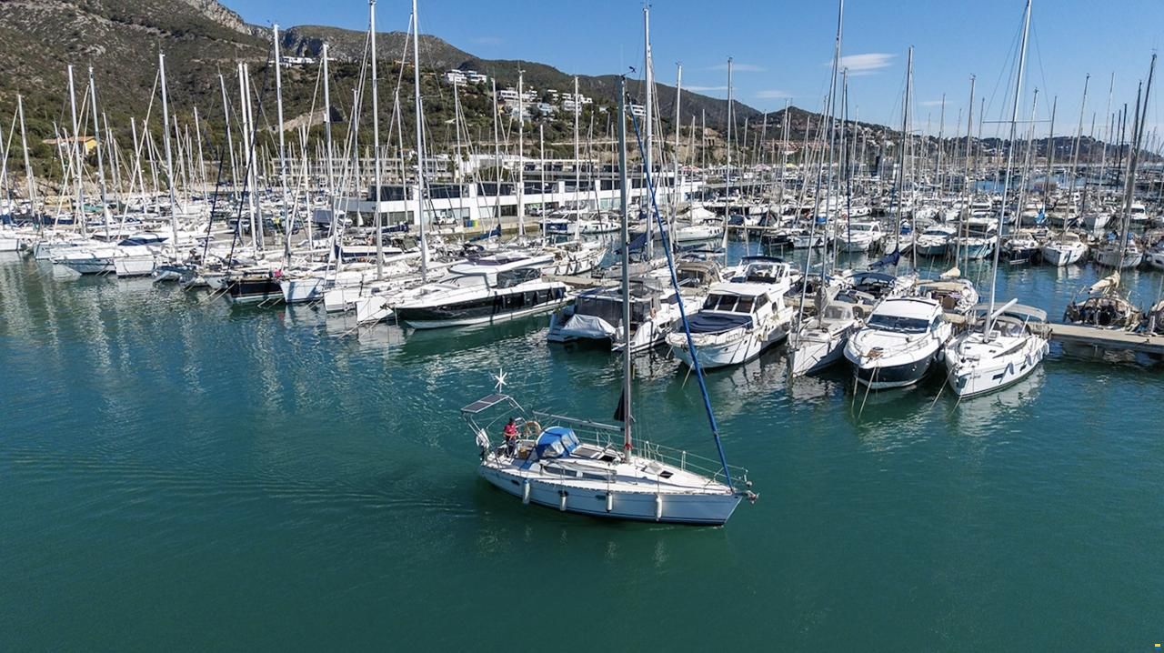 For rent / sale berth Port Ginesta