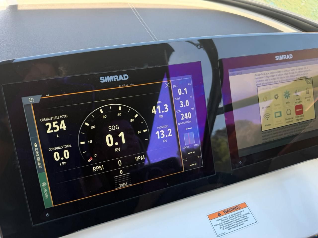 Sea Ray SLX 250