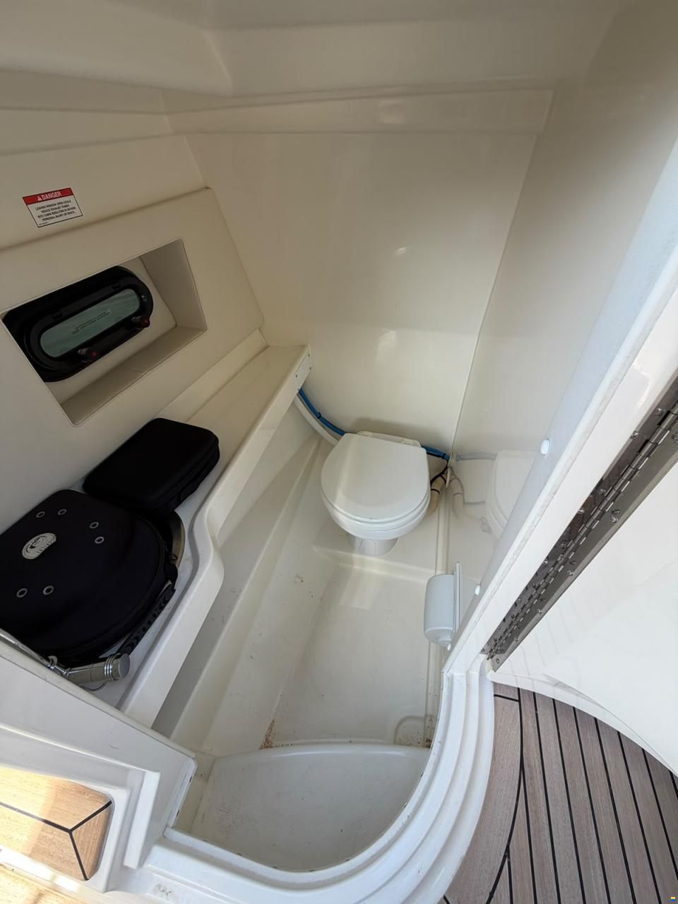 Sea Ray SLX 250