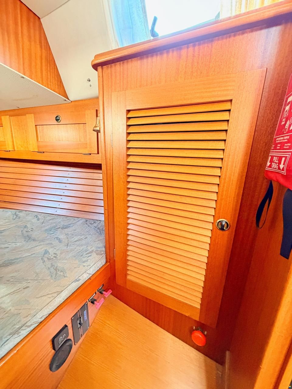 Hallberg-Rassy 34