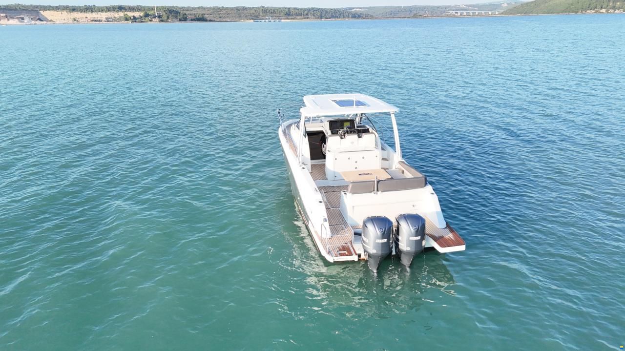 Jeanneau 10.5 WA