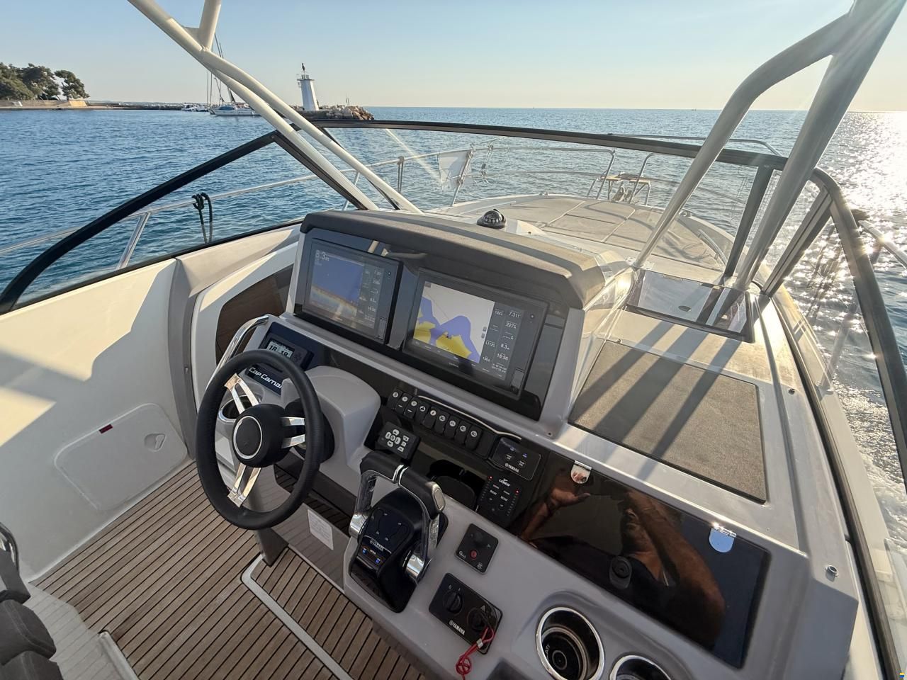 Jeanneau 10.5 WA