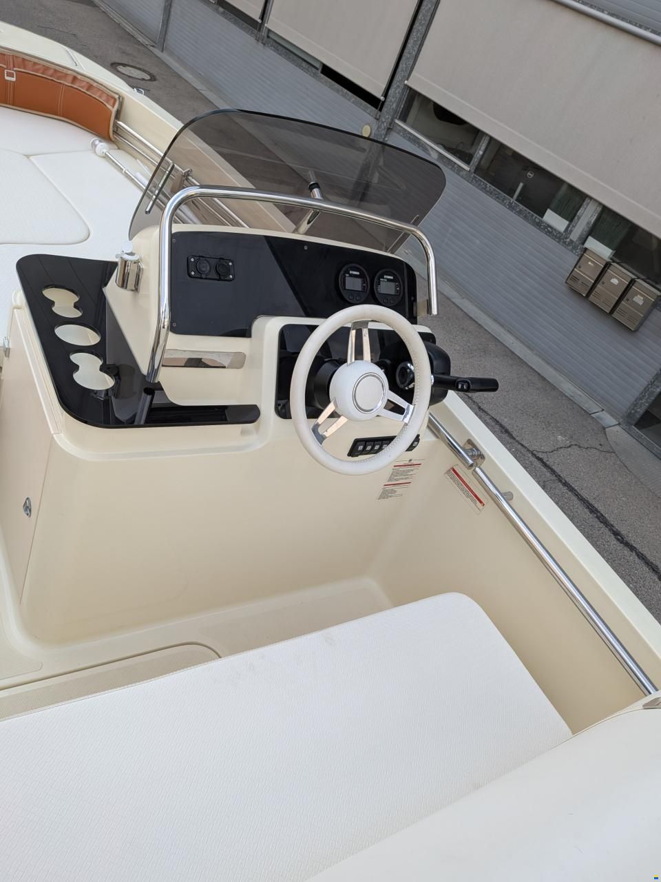 Invictus 20C SX