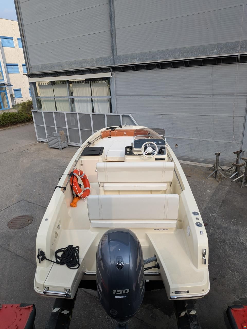 Invictus 20C SX