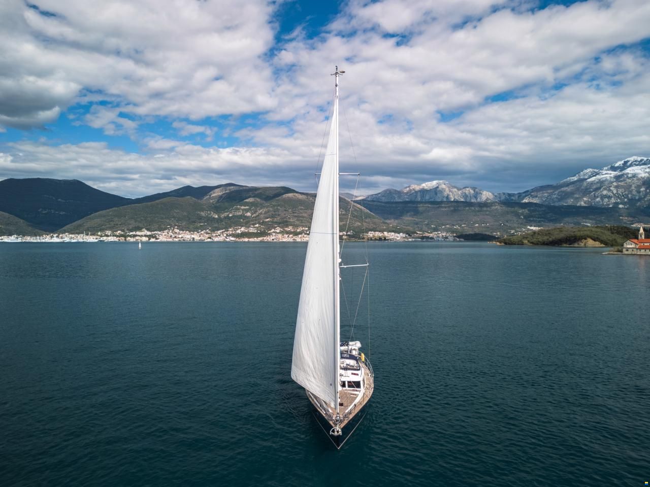 Discovery Yachts 55