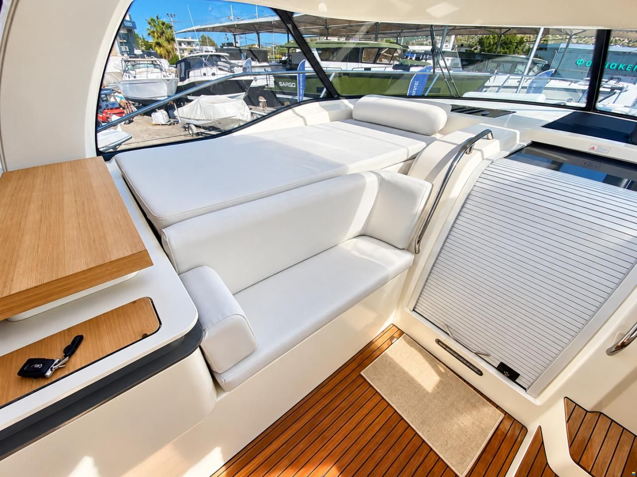 Bavaria Deep Blue 46