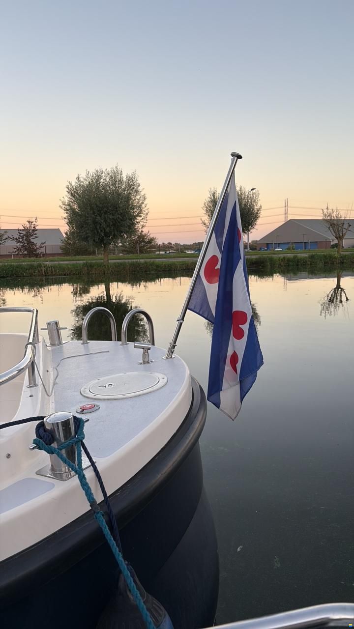 Kent 28 -Cantia 28 Cabin Cruiser