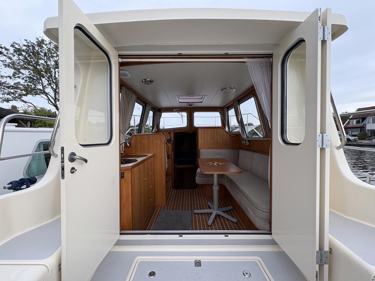 Kent 28 -Cantia 28 Cabin Cruiser
