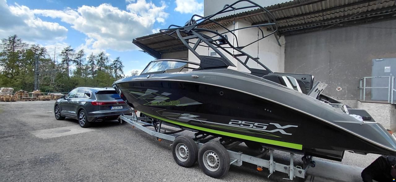 Yamaha WaveRunner 255 XE