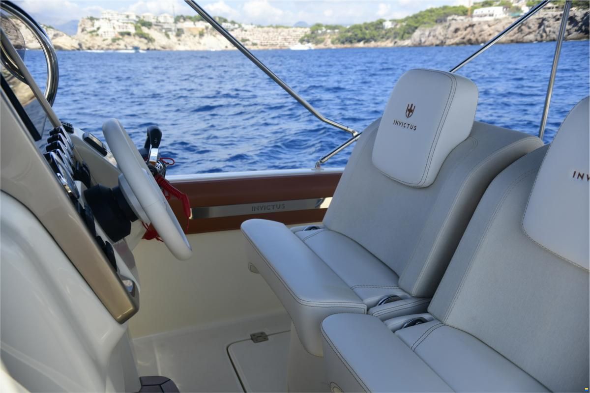 Invictus 280 SX Exclusive