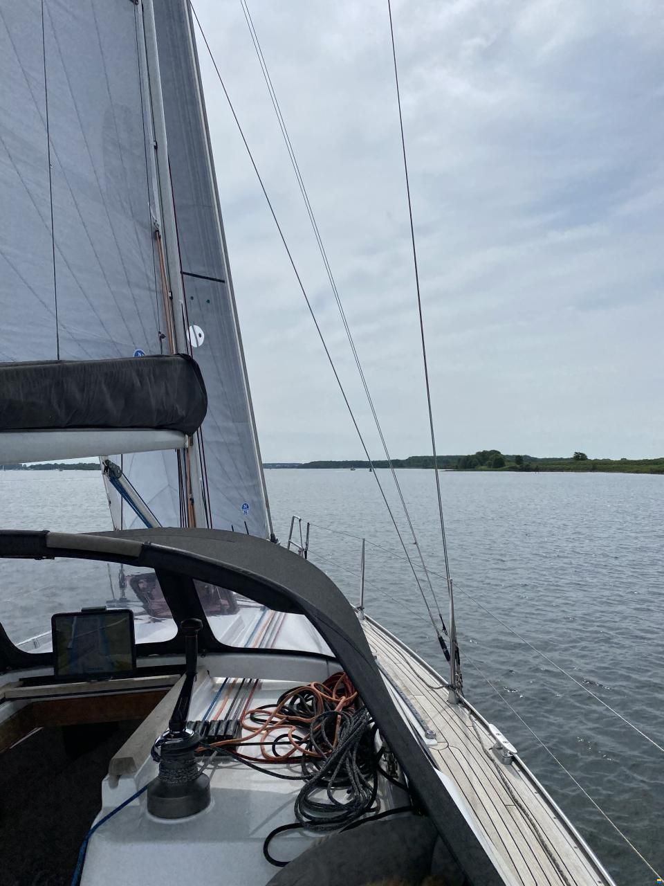 Hanse 320