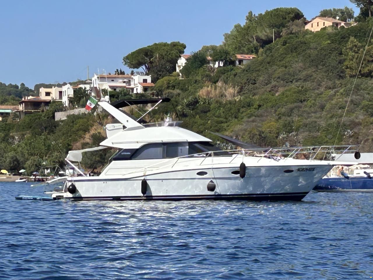Uniesse 42 Fly